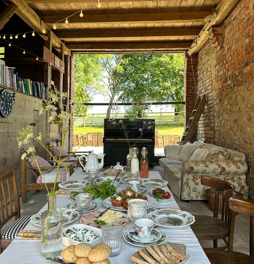Dom Na Krzewiu Acomodação com café da manhã Gryfów Śląski Exterior foto